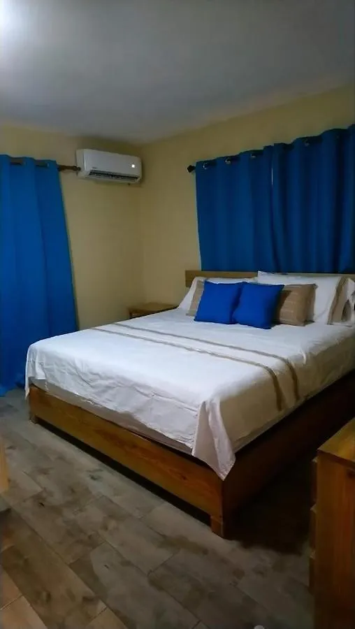 Bed & Breakfast Verde Bonavita Santiago De Los Caballeros Dominican Republic